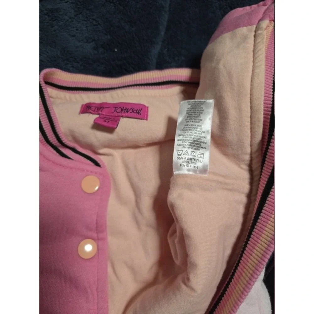 Betsey Johnson betsey johnson